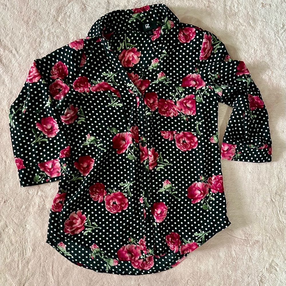 IZ Byer Button Down Blouse